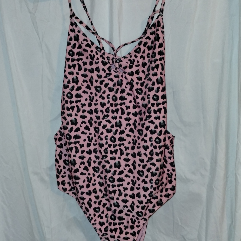 Swim suit